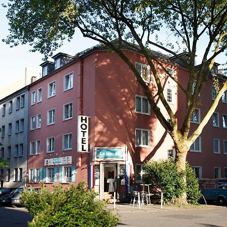 Stadt-Gut-Hotel Rheinischer Hof Essen Exterior photo